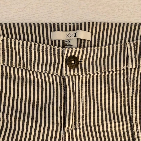 Forever XXI Pin Stripped Linen Shorts - Picture 5 of 5